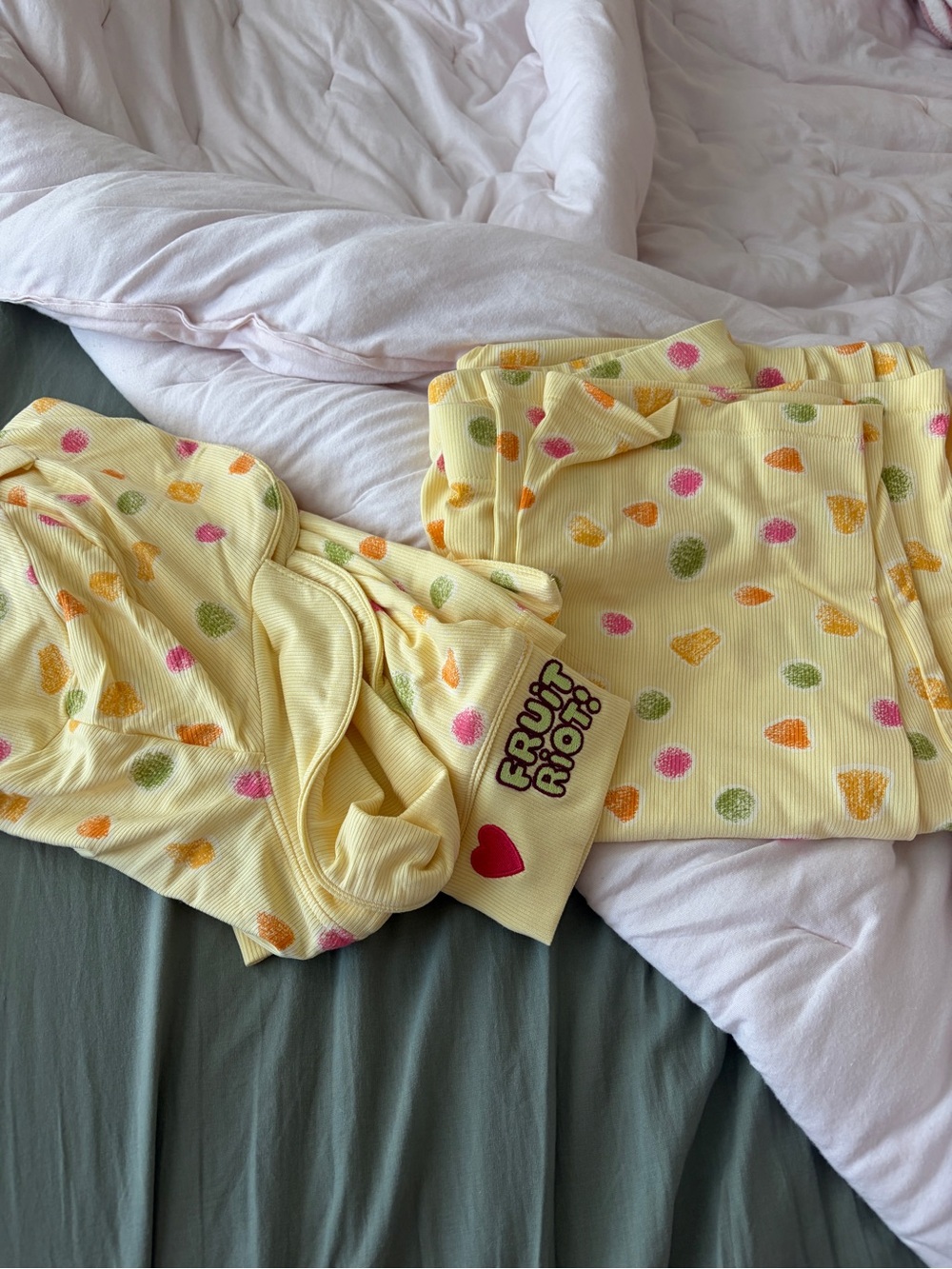 Fruit Riot pajamas - Picture 2 of 3